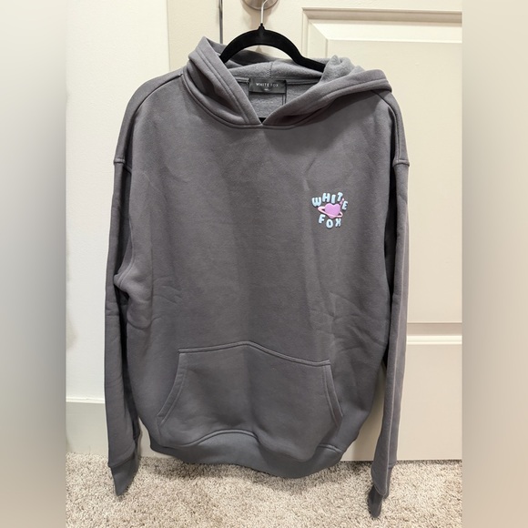 White Fox Boutique Sweaters - White Fox M/L Grey Rare Hoodie. 💕⚡️